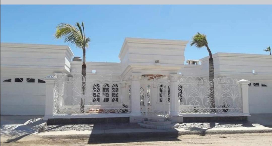 Brenda alicia Puerto Peñasco Exterior foto